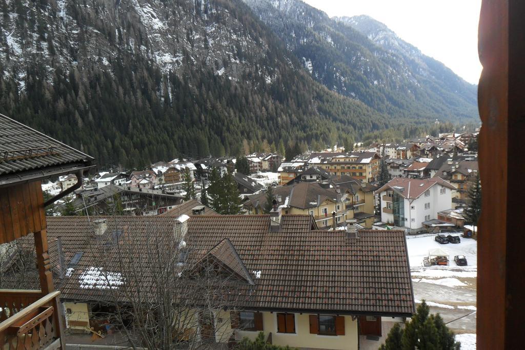 Appartamenti Vincenzo E Marcella Campitello di Fassa Exterior foto